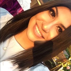 Meet your Posher, Yohebeth